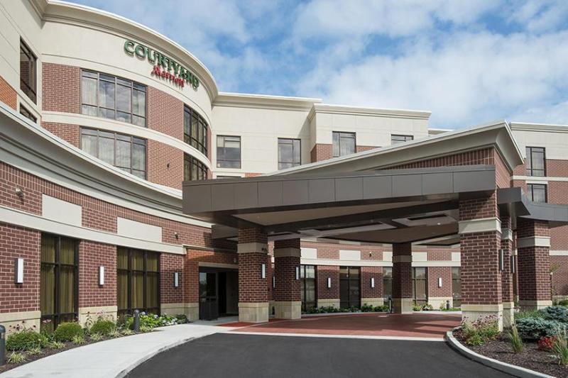 Courtyard By Marriott Cincinnati Midtown/Rookwood Exterior foto