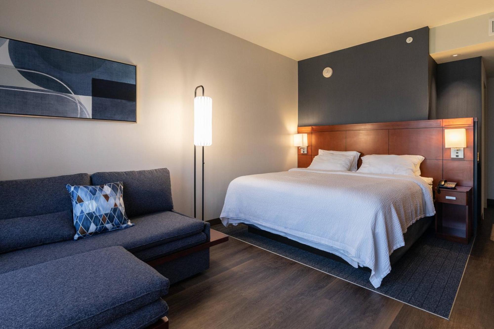 Courtyard By Marriott Cincinnati Midtown/Rookwood Exterior foto