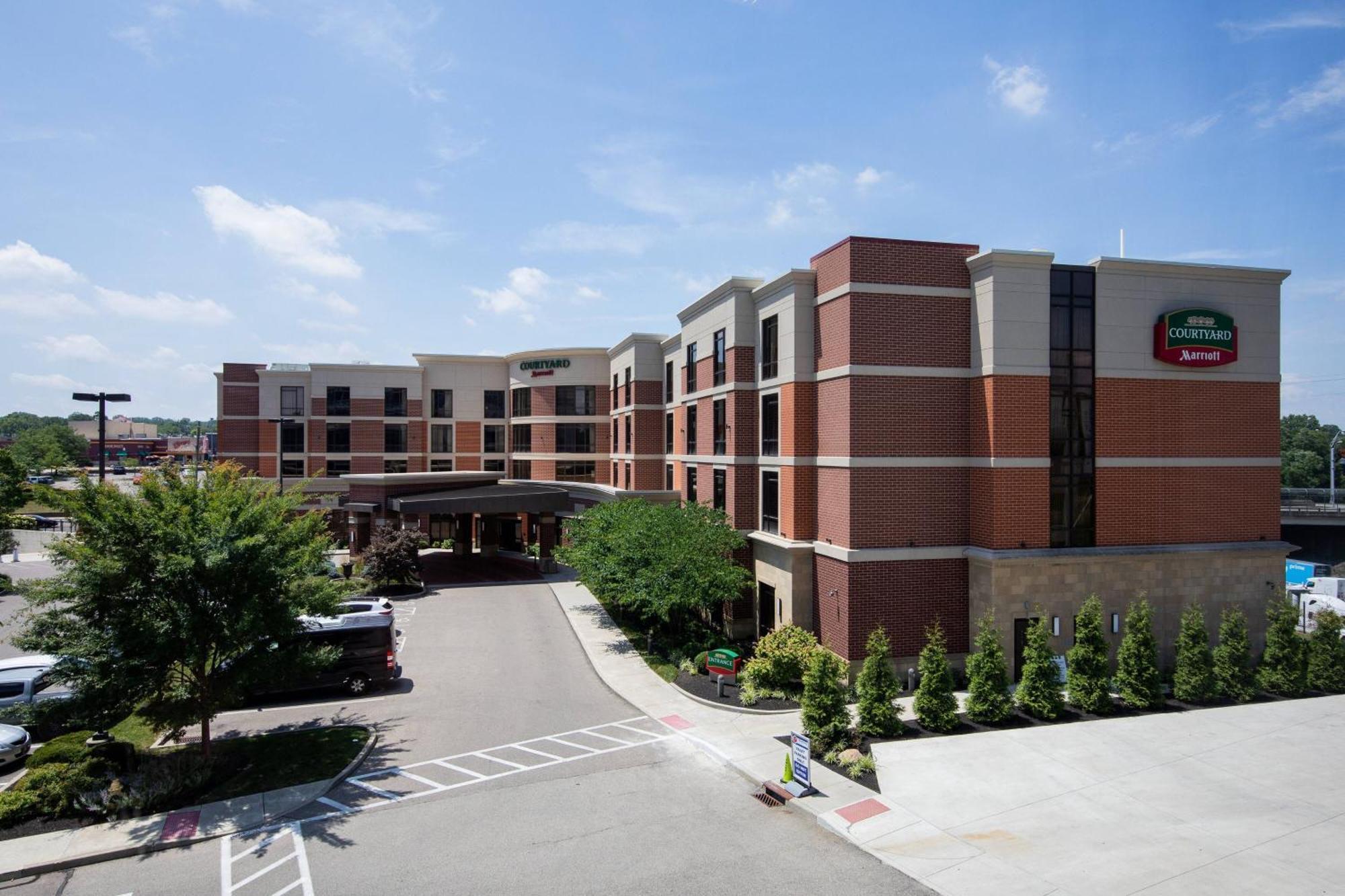 Courtyard By Marriott Cincinnati Midtown/Rookwood Exterior foto